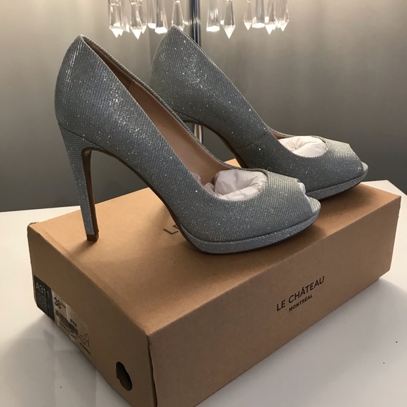 Le Chateau Heels - Picture 1 of 3
